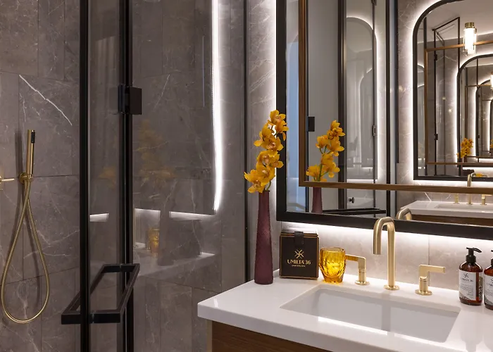 Umilta 36 - Preferred & Hotel Roma